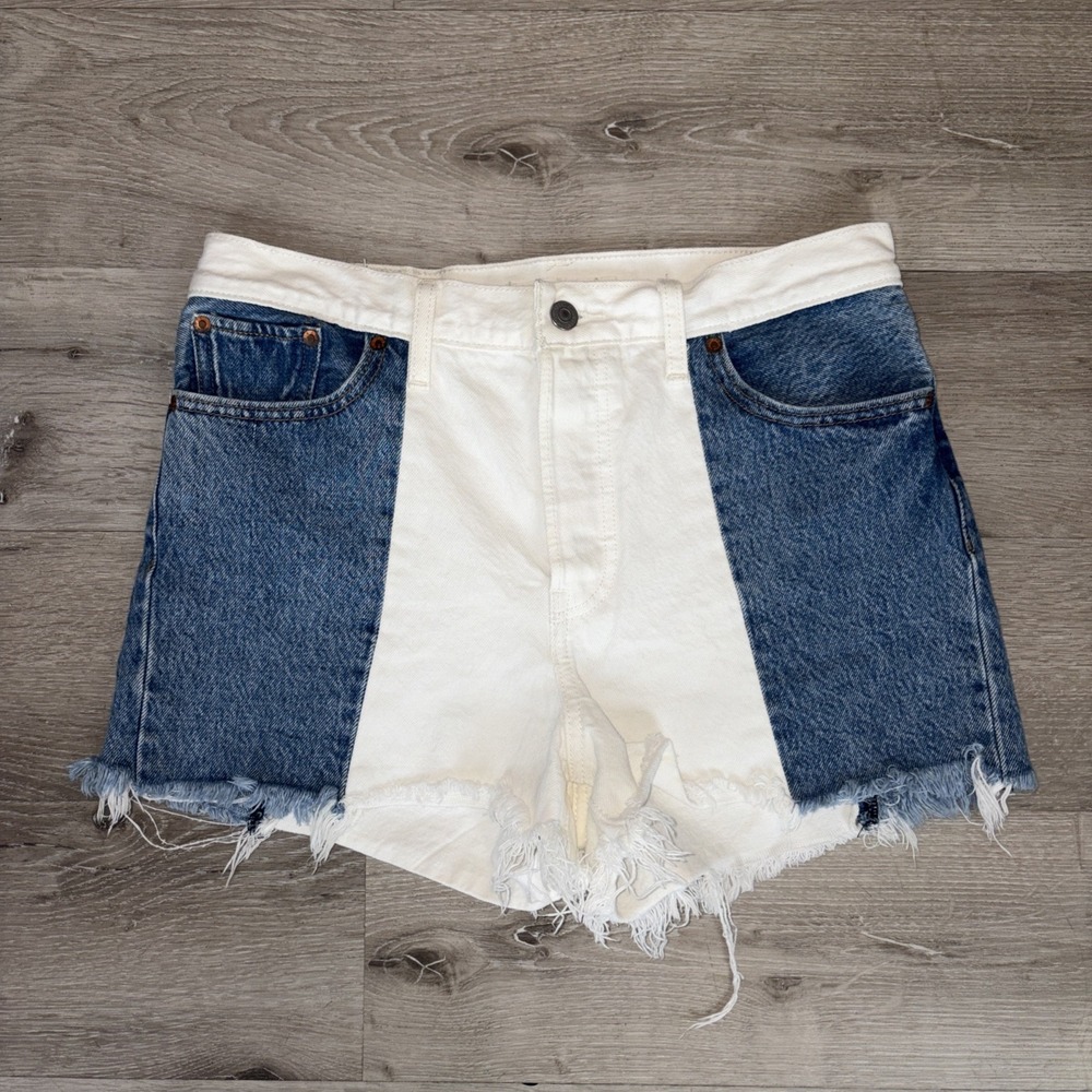 Levi's Wedgie Short Two Tone Denim Cutoff Booty Shorts Woman's 29 White Blue
